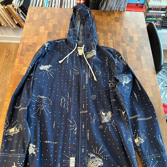 Vans Hooded Button-Up Shirt - Picture 1 of 3